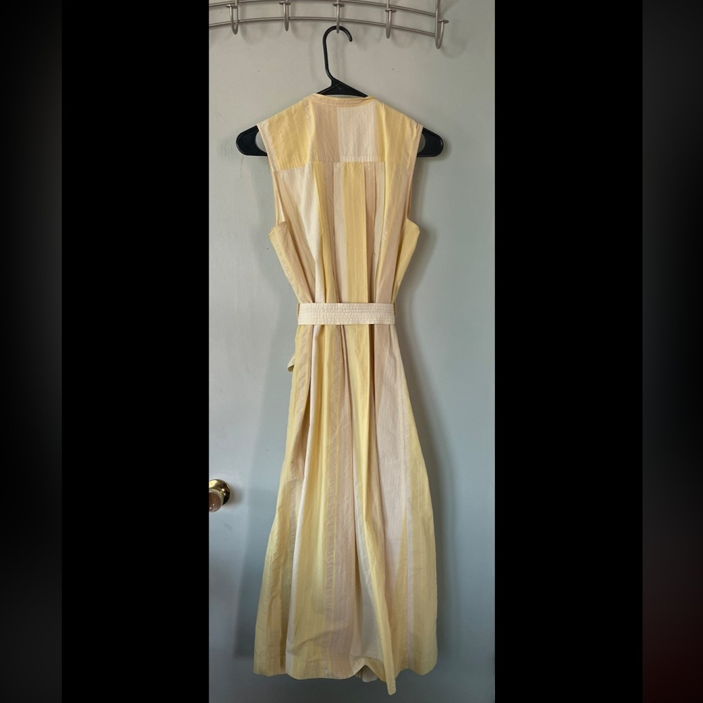 Yellow vintage inspired Uniqlo dress - Picture 3 of 4